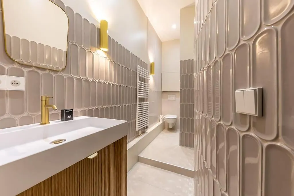 Elegant 4-Star Stay In Central Paris - Suite Apart 0*,  צרפת