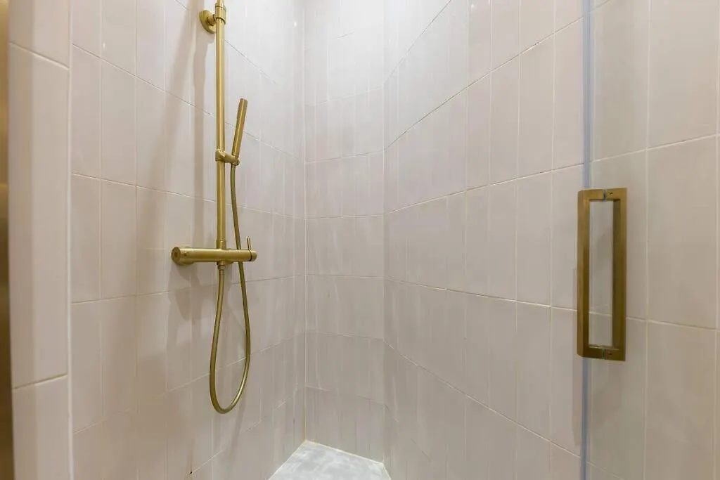 Elegant 4-Star Stay In Central Paris - Suite Apart